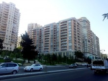 Satılır Yeni Tikili, Yasamal.r, Elmlər Akademiyası.m-1