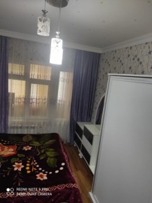 Satılır Köhnə Tikili, Binəqədi.r, 9-cu mikrorayon, Nəsimi.m-5