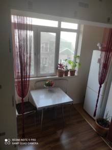 Satılır Köhnə Tikili, Binəqədi.r, 9-cu mikrorayon, Nəsimi.m-8