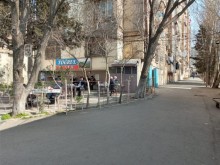 Satılır Obyekt, Nizami.r, 8-ci kilometr, Xalqlar Dostluğu m..m-8