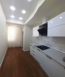 Satılır Yeni Tikili, Yasamal.r, Yasamal, Elmlər Akademiyası.m-16