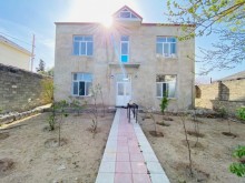 Şüvəlan satılan bağ evi, -1