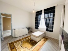 Şüvəlan satılan bağ evi, -10