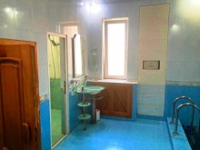 Satılır Həyət evi, Binəqədi.r, 9-cu mikrorayon, Memar Əcəmi.m-10