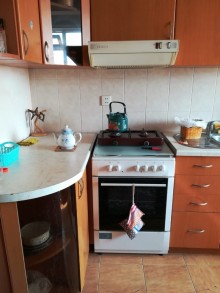 Satılır Yeni Tikili, Yasamal.r, İnşaatçılar.m-11