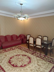 Satılır Yeni Tikili, Xətai.r, Əhmədli, Əhmədli.m-4