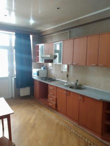 Satılır Yeni Tikili, Xətai.r, Əhmədli, Əhmədli.m-15