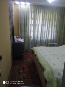 Satılır Köhnə Tikili, Xətai.r, Əhmədli, Əhmədli.m-6