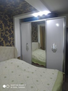 Satılır Köhnə Tikili, Xətai.r, Əhmədli, Əhmədli.m-8