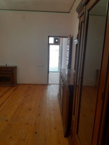 Satılır Həyət evi, Səbail.r, Badamdar-9