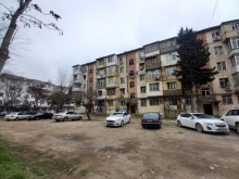 Satılır Köhnə Tikili, Binəqədi.r, Binəqədi, Memar Əcəmi.m-12