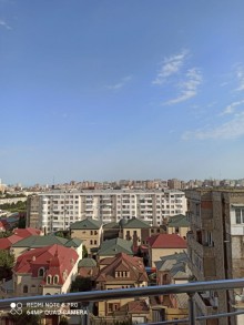 Satılır Yeni Tikili, Binəqədi.r, 8-ci mikrorayon, Azadlıq.m-8