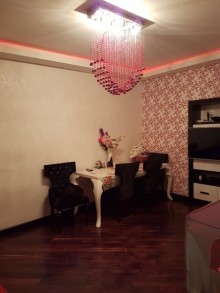 Satılır Köhnə Tikili, Yasamal.r, Yasamal, İnşaatçılar.m-2