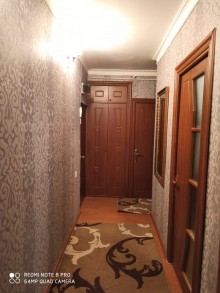 Satılır Köhnə Tikili, Binəqədi.r, 9-cu mikrorayon, Nəsimi.m-4