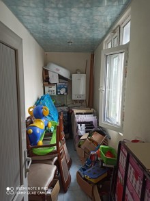 Satılır Köhnə Tikili, Binəqədi.r, 9-cu mikrorayon, Nəsimi.m-11