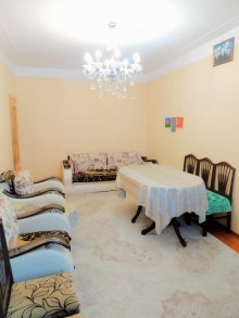 Satılır Köhnə Tikili, Xətai.r, Əhmədli, Əhmədli.m-3