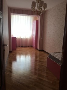 Satılır Köhnə Tikili, Səbail.r, Badamdar-9