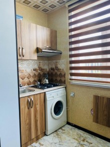Satılır Köhnə Tikili, Nəsimi.r, 3-cü mikrorayon, Memar Əcəmi.m-3