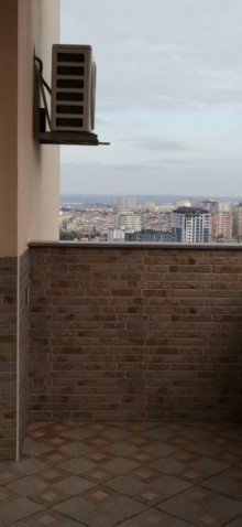 Satılır Yeni Tikili, Nəsimi.r, 4-cü mikrorayon, Memar Əcəmi.m-4