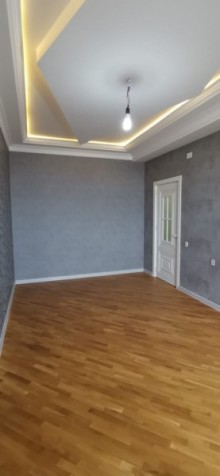 Satılır Yeni Tikili, Nəsimi.r, 4-cü mikrorayon, Memar Əcəmi.m-7