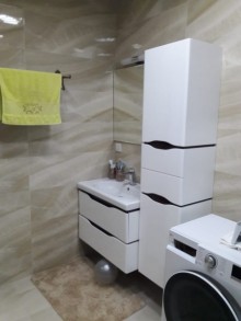 Satılır Həyət evi, Səbail.r, Badamdar-14