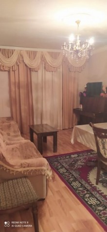 Satılır Köhnə Tikili, Səbail.r, Badamdar-2