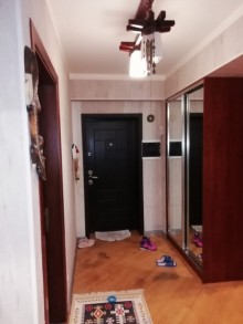 Satılır Köhnə Tikili, Nəsimi.r, 28 May.m-17