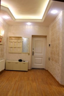 Satılır Yeni Tikili, Yasamal.r, Elmlər Akademiyası.m-18