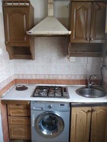 Kirayə (Aylıq) Köhnə Tikili, Binəqədi.r, 8-ci mikrorayon, Azadlıq.m-8