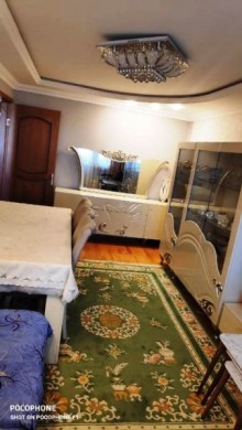 Satılır Köhnə Tikili, Nizami.r, 8-ci kilometr, Xalqlar Dostluğu m..m-3