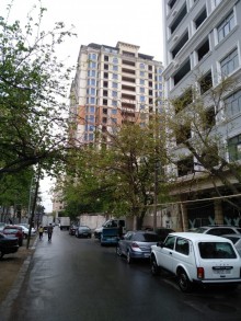 Satılır Yeni Tikili, Nərimanov.r, Gənclik.m-10