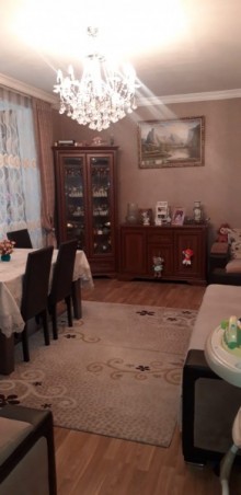 Satılır Köhnə Tikili, Səbail.r, Badamdar-4