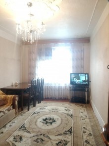 Satılır Köhnə Tikili, Xətai.r, Əhmədli, Əhmədli.m-3