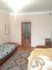 Satılır Köhnə Tikili, Xətai.r, Əhmədli, Əhmədli.m-9