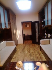 Satılır Köhnə Tikili, Xırdalan.ş-9