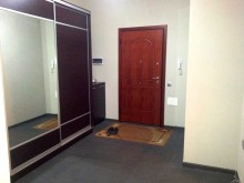 Kirayə (Aylıq) Yeni Tikili, Yasamal.r, Elmlər Akademiyası.m-9