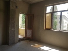 Satılır Yeni Tikili, Nəsimi.r, 4-cü mikrorayon, Memar Əcəmi.m-11