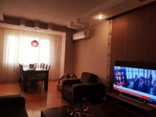Satılır Köhnə Tikili, Nərimanov.r, N.Nərmanov.m-2