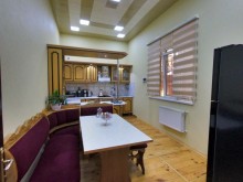 Satılır Həyət evi, Binəqədi.r, 7-ci mikrorayon, Dərnəgül.m-9