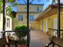 Satılır Həyət evi, Binəqədi.r, 7-ci mikrorayon, Dərnəgül.m-16