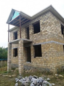 Satılır Həyət evi, Qəbələ.ş-1