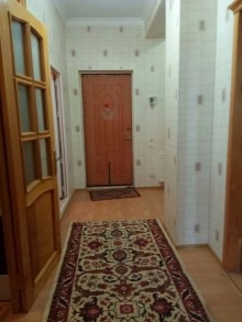 Satılır Yeni Tikili, Yasamal.r, İnşaatçılar.m-8