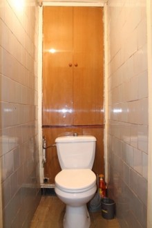 Satılır Köhnə Tikili, Nizami.r, Xalqlar Dostluğu m..m-12
