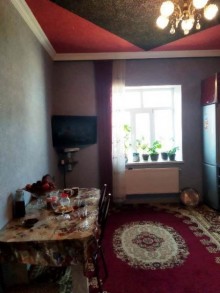 Satılır Həyət evi, Qəbələ.ş-8