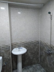 Satılır Köhnə Tikili, Suraxanı.r, Qaraçuxur-11