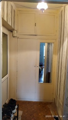 Satılır Köhnə Tikili, Sabunçu.r, Bakıxanov-15