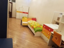 Satılır Yeni Tikili, Xətai.r, 28 May.m-8