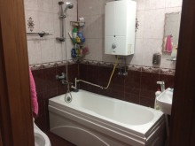 Satılır Köhnə Tikili, Sabunçu.r, Bakıxanov, Neftçilər.m-8