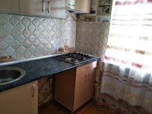 Satılır Köhnə Tikili, Nizami.r, 8-ci kilometr, Neftçilər.m-7