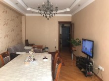 Satılır Yeni Tikili, Binəqədi.r, 9-cu mikrorayon-5